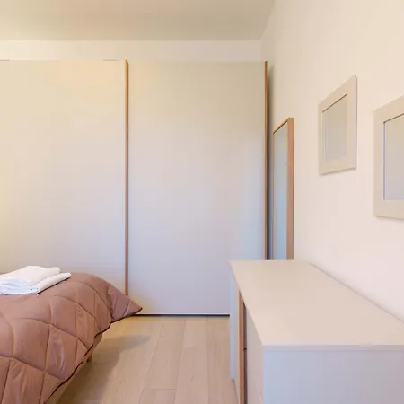 Appartement Cignani Loft - Station, Fair, Center